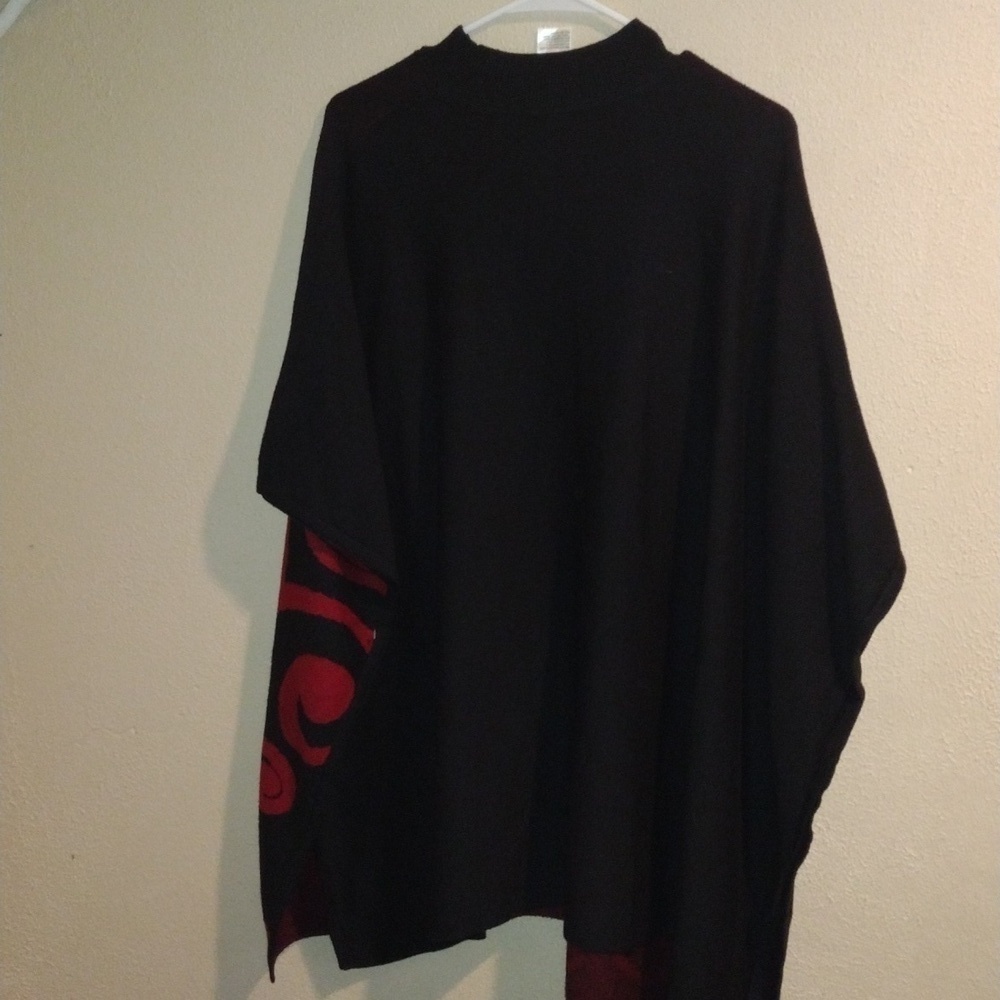 Chico’s Red and Black Popover Poncho with Swirl Design Cotton Blend S/M - Picture 7 of 7